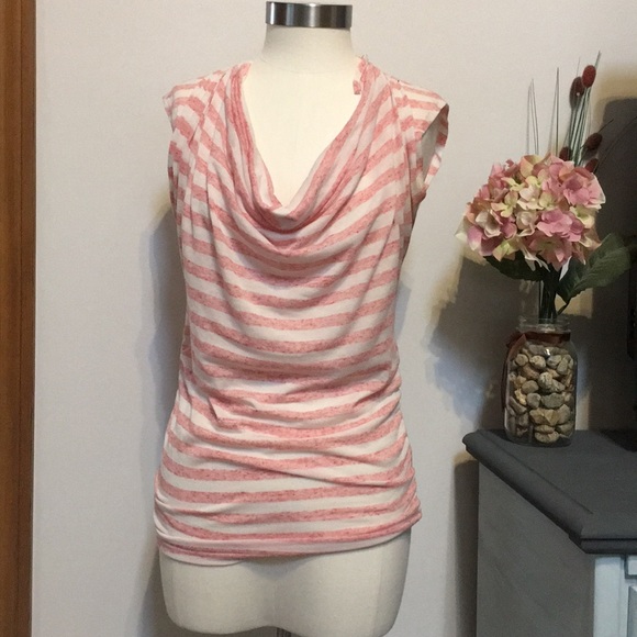 Almost Famous Tops - 🌹Almost Famous tank